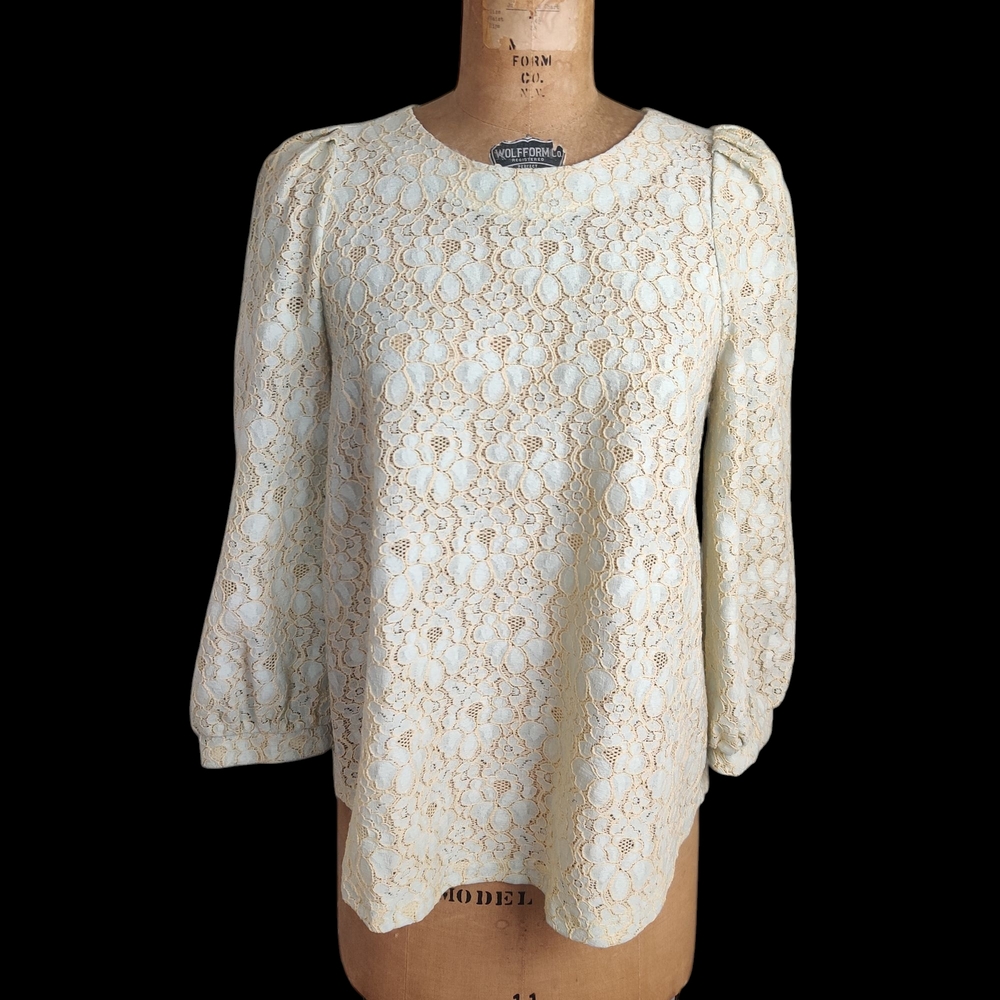 Anthropologie Comme Toi Green and Tan Floral Lace Top, Small